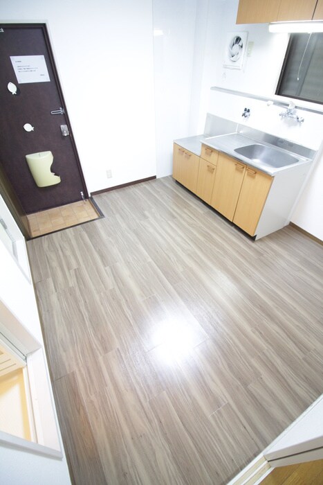 物件内観写真8　(居室)