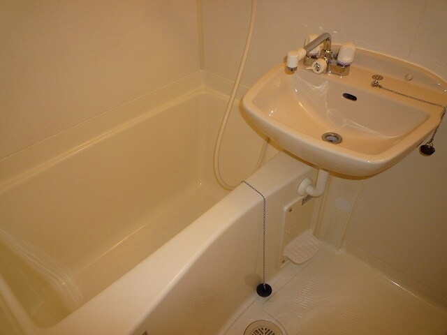 物件内観写真8　(バス／シャワールーム等)