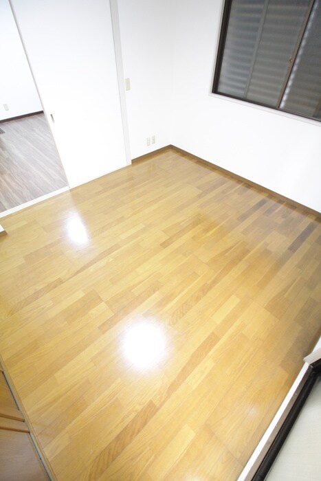 物件内観写真10　(居室)