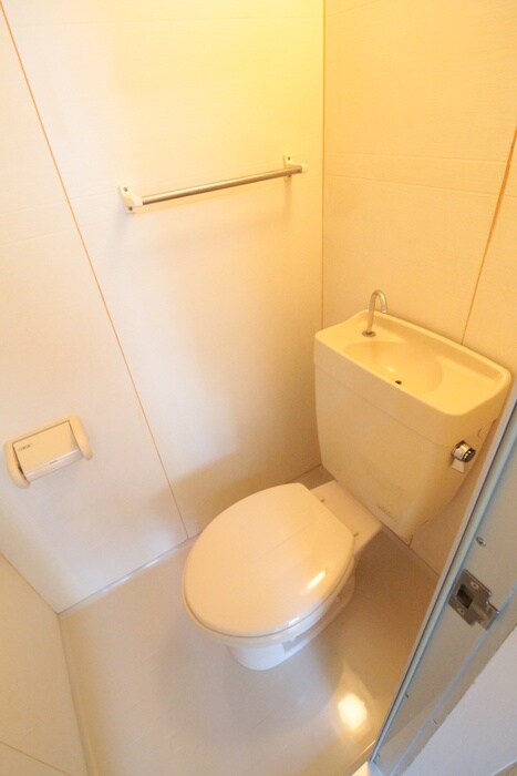 物件内観写真12　(トイレ)