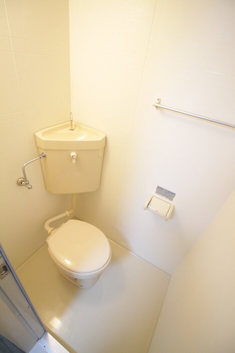 物件内観写真13　(トイレ)