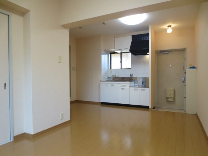 物件内観写真7　(居室)