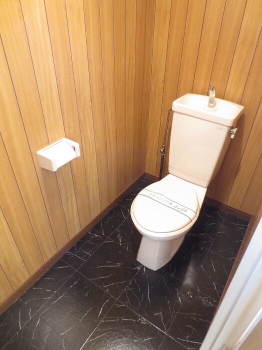 物件内観写真12　(トイレ)