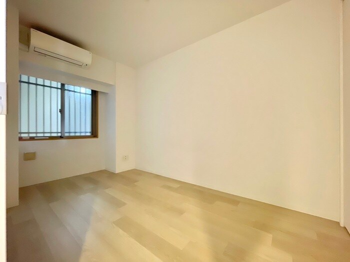 物件内観写真12　(居室)