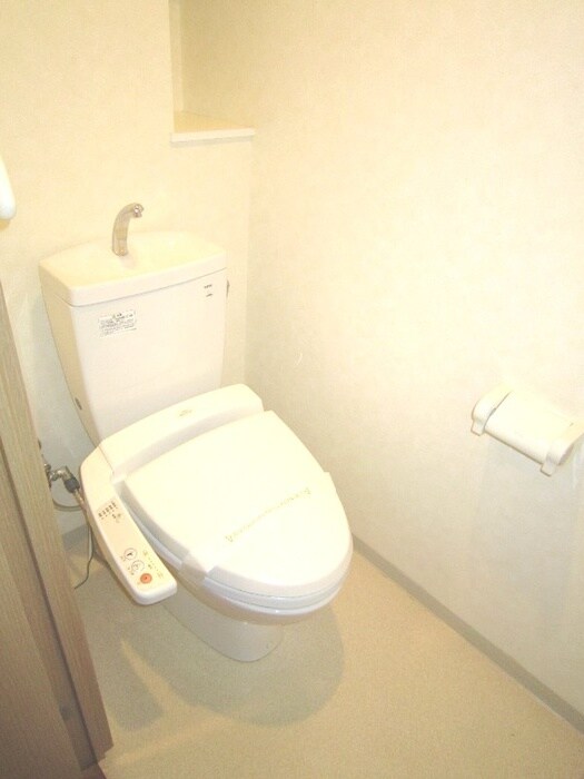 物件内観写真13　(トイレ)