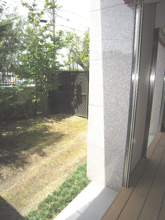 物件内観写真16　(ベランダ・バルコニー)