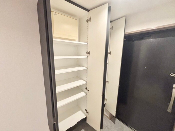 物件内観写真19　(靴箱)