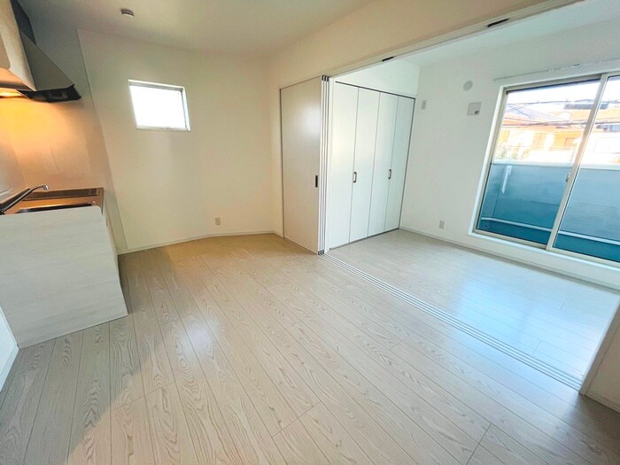 物件内観写真8　(居室)