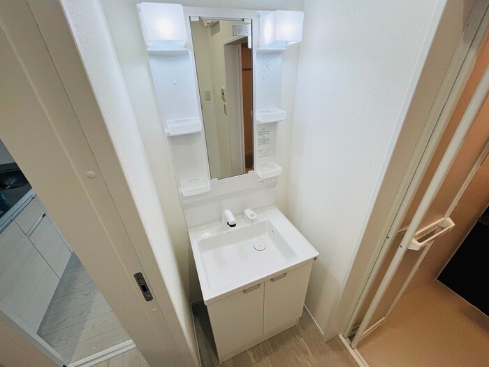 物件内観写真11　(洗面)