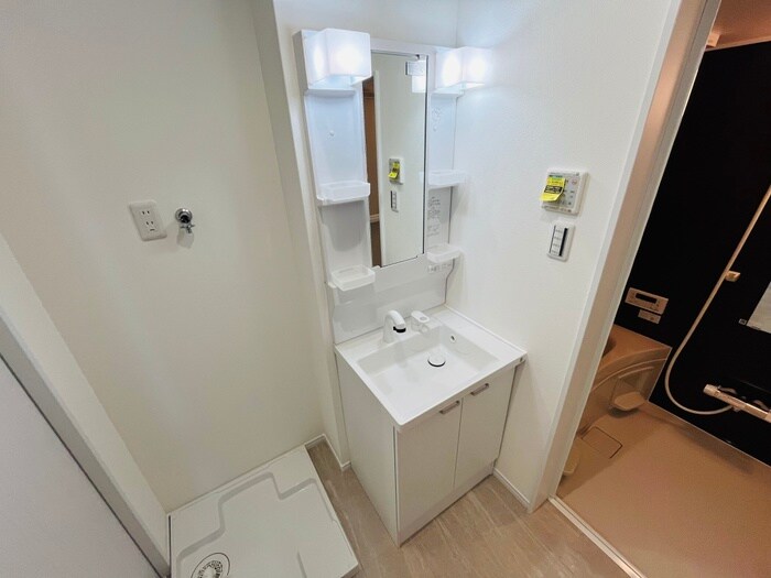 物件内観写真11　(洗面)