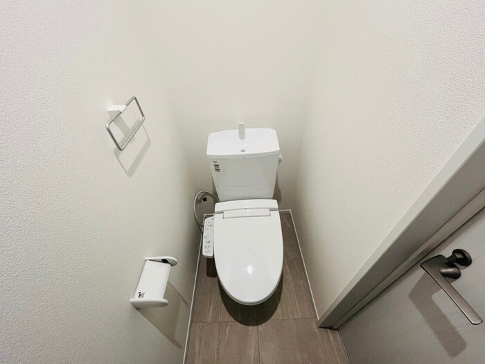 物件内観写真12　(トイレ)