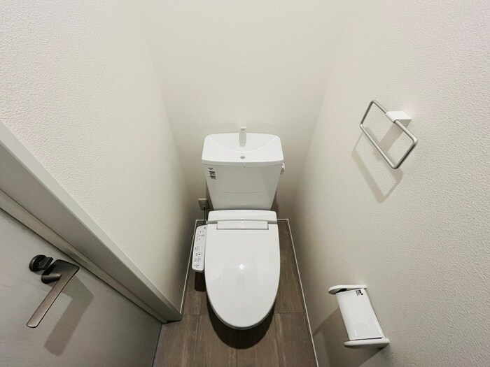 物件内観写真12　(トイレ)