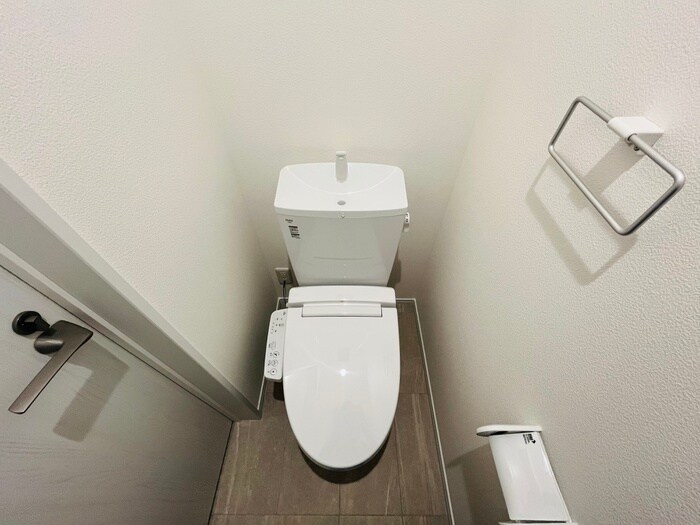 物件内観写真12　(トイレ)