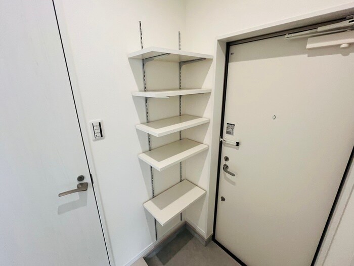 物件内観写真15　(靴箱)