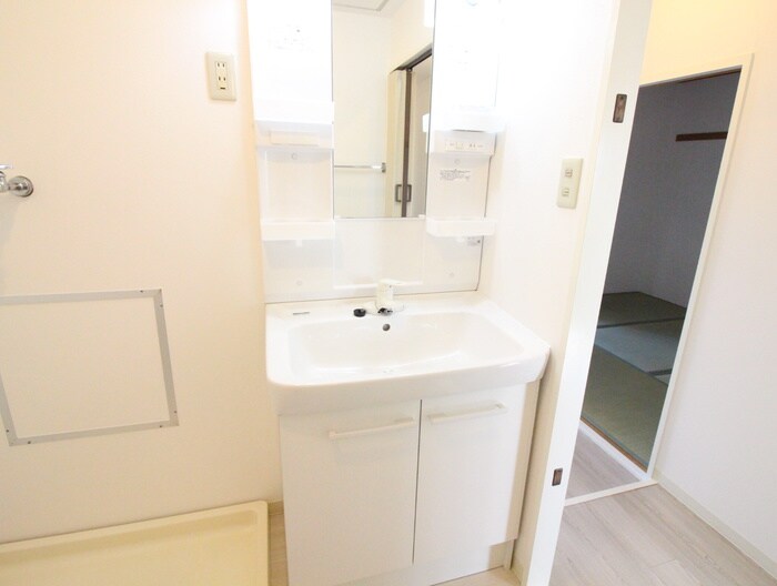 物件内観写真10　(洗面)