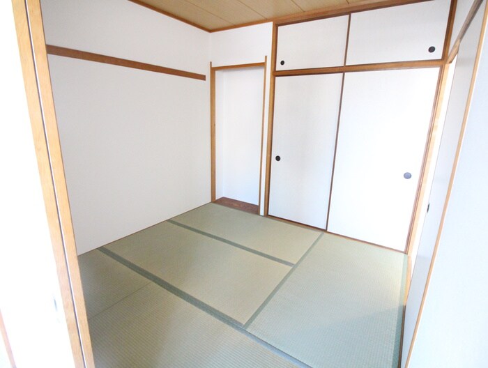 物件内観写真22　(居室)