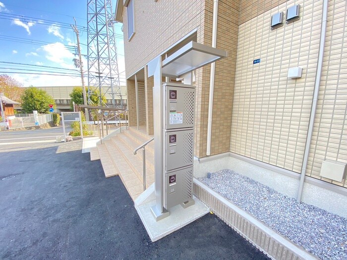 物件外観写真4　(建物設備)