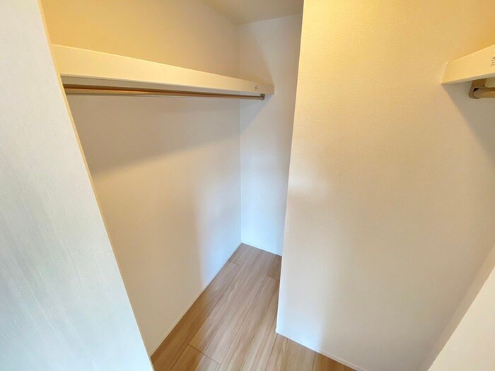 物件内観写真11　(収納)