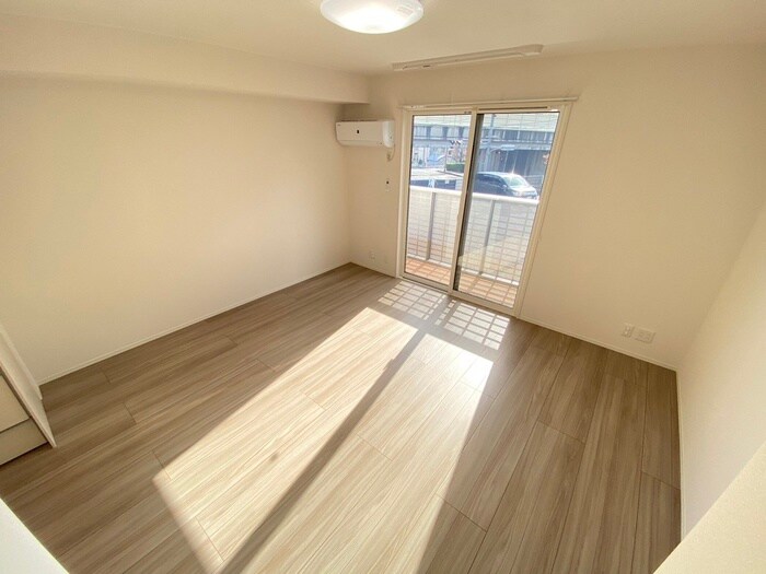 物件内観写真22　(居室)