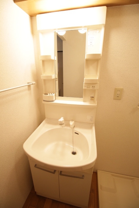 物件内観写真10　(洗面)