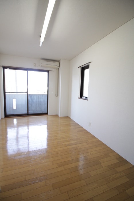 物件内観写真14　(居室)