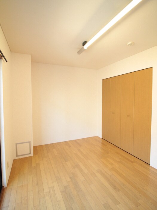 物件内観写真18　(居室)