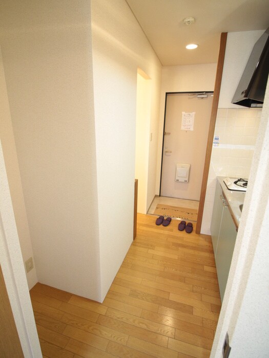 物件内観写真22　(廊下)