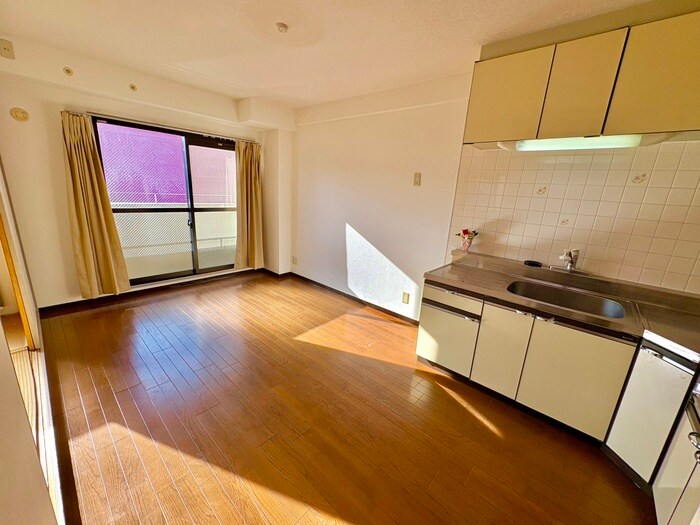 ヴィ－ナス２１の居室