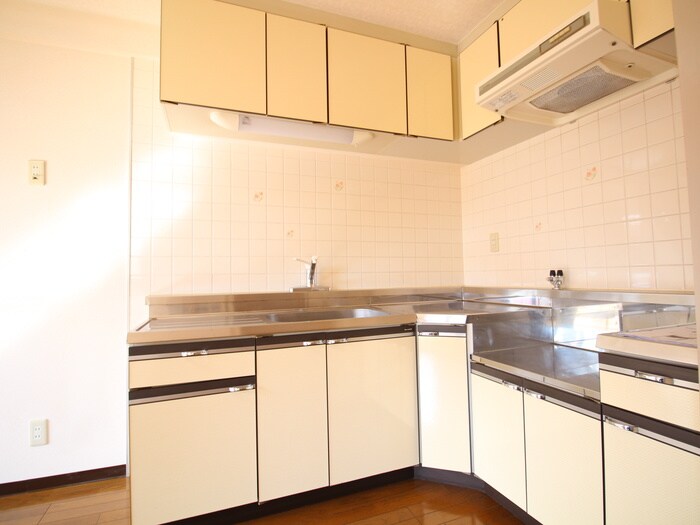 ヴィ－ナス２１のキッチン