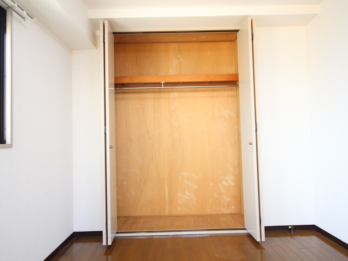 物件内観写真13　(収納)