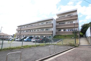 カルム千里山土井Ｂ棟外観写真