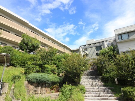 カルム千里山土井Ｃ棟外観写真