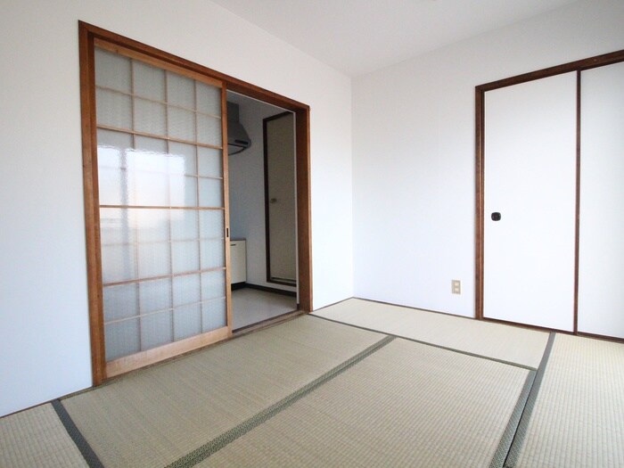 物件内観写真6　(居室)