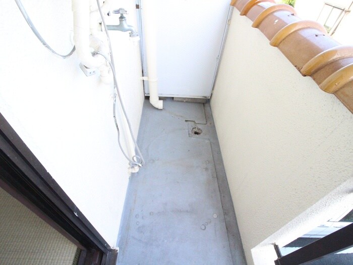 物件内観写真13　(洗濯機置場)