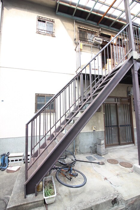 物件外観写真4　(建物設備)