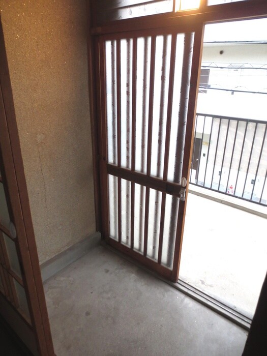 物件内観写真18　(玄関)