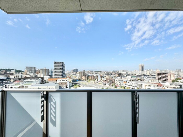 物件内観写真22　(室内からの展望)