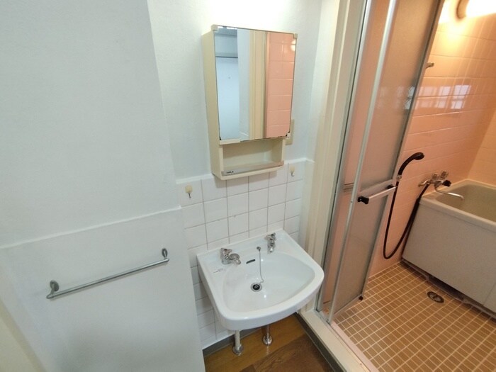 物件内観写真11　(洗面)