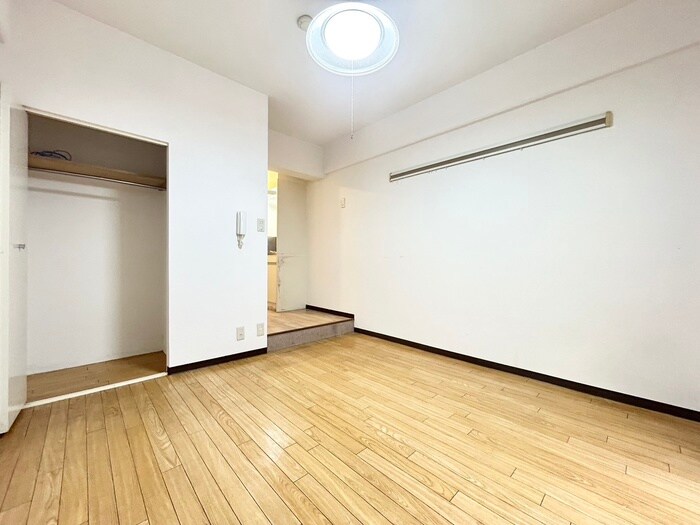 物件内観写真17　(居室)