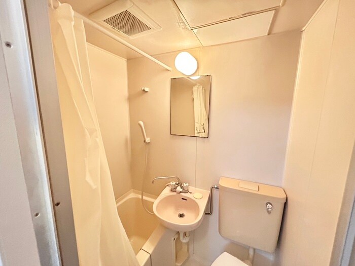 物件内観写真13　(洗面)