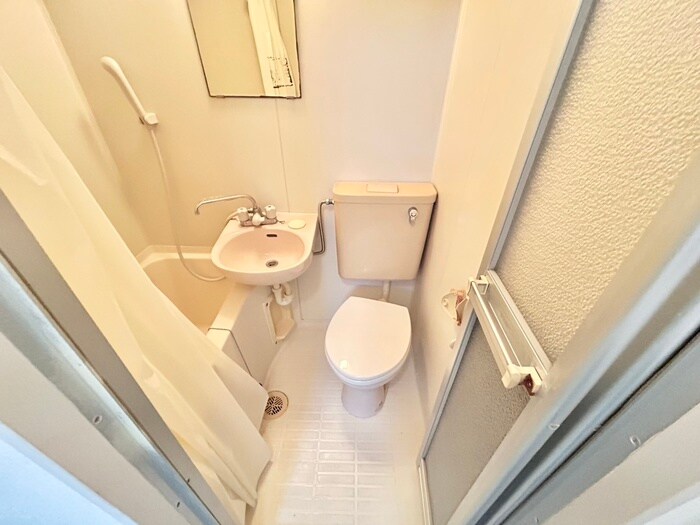 物件内観写真14　(トイレ)