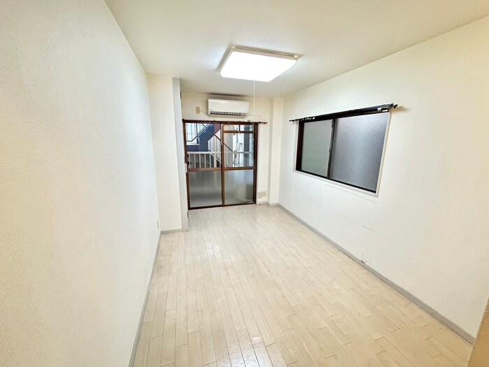 物件内観写真15　(居室)