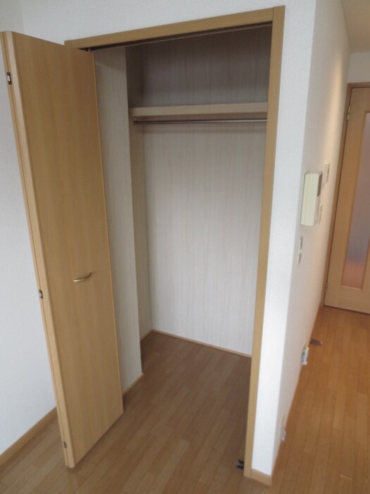 物件内観写真11　(収納)