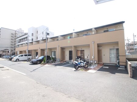 テラスパレフルーヴ C棟外観写真