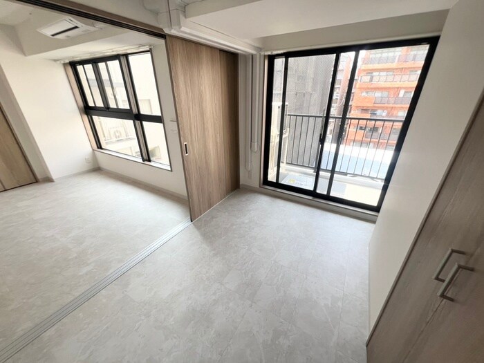 物件内観写真16　(居室)