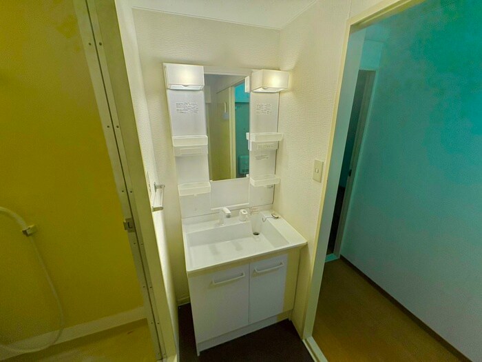 物件内観写真9　(洗面)