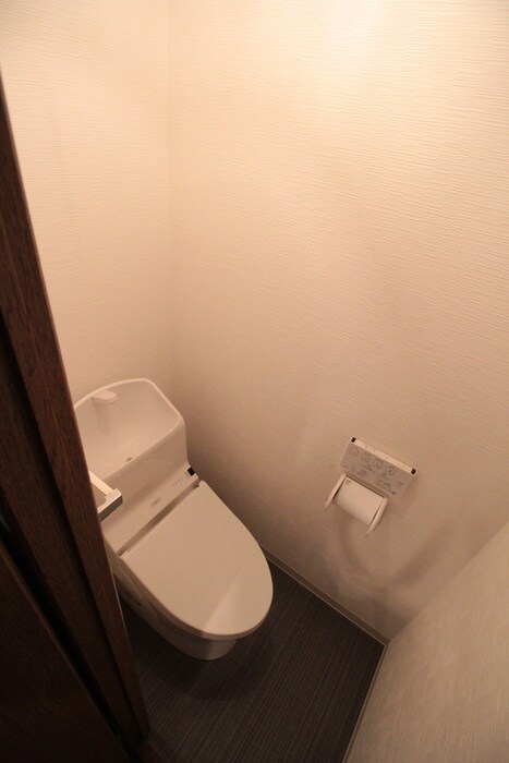 物件内観写真13　(トイレ)