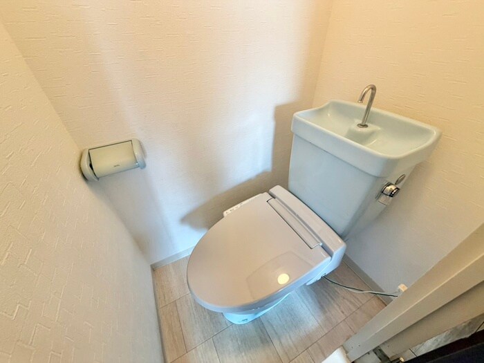 物件内観写真10　(トイレ)