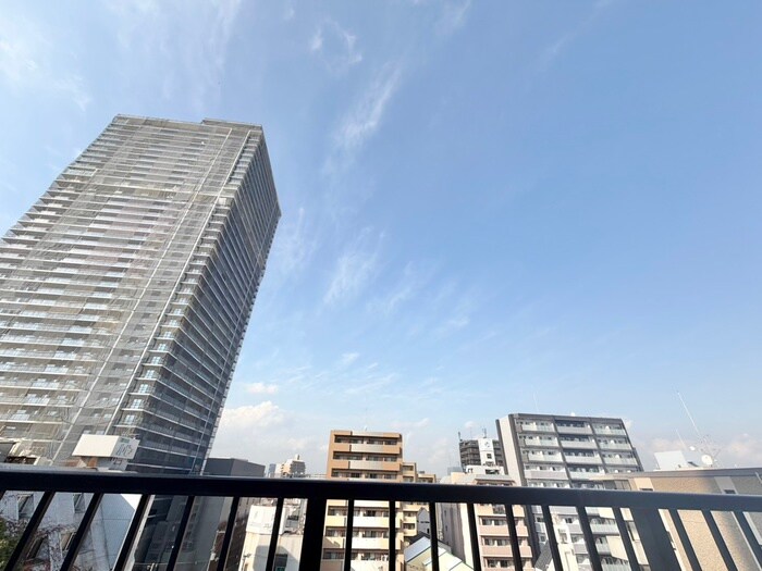 物件内観写真13　(室内からの展望)