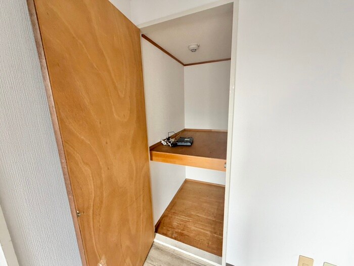 物件内観写真15　(収納)